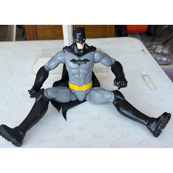 TM & DC Comics BATMAN The Dark Knight Retractable Action Figure 11.5" Tall - Picture 12 of 14
